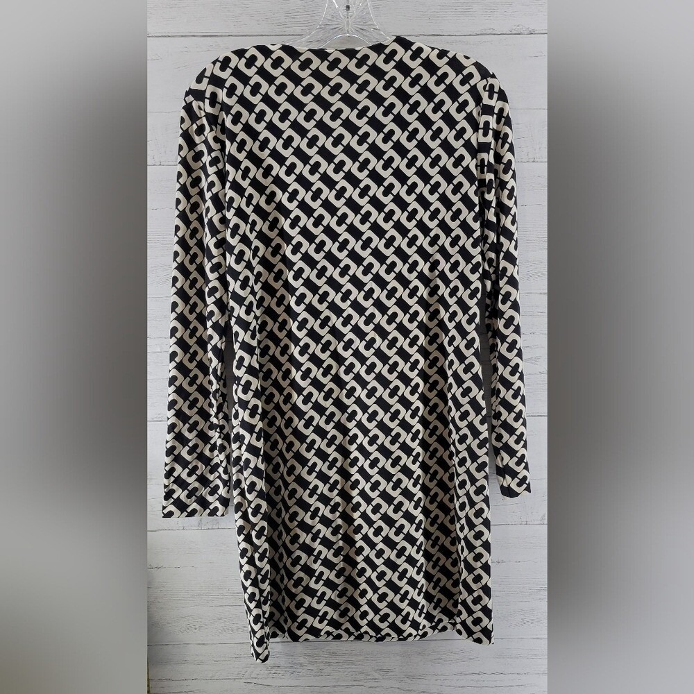 Diane Von Furstenberg Black & White Link Print Silk Dress, Size 6, Black/Cream - Picture 2 of 7